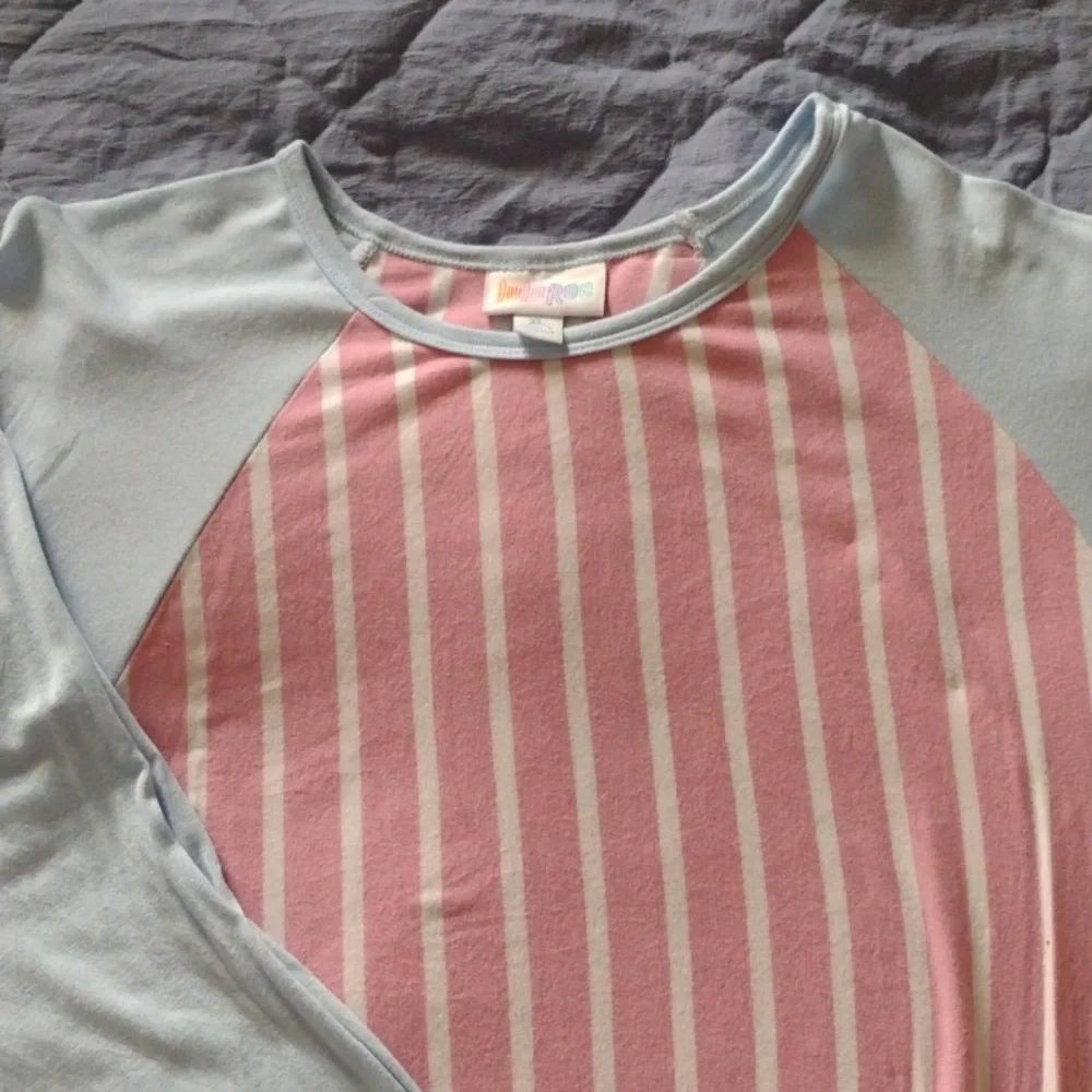 Lularoe medium Randy - Picture 1 of 2